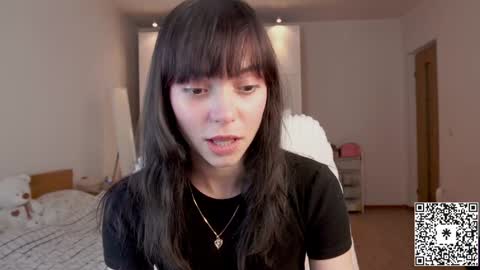 Lily   online show from December 3, 4:39 pm
