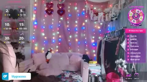 Lily Grace online show from February 9, 5:50 pm