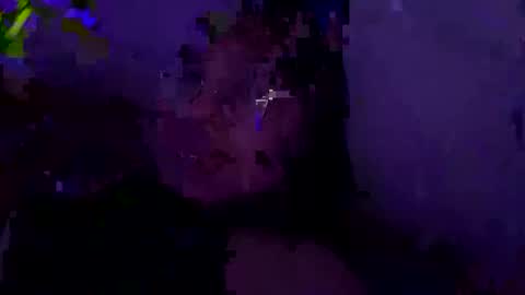 Lily online show from May 12, 3:47 am