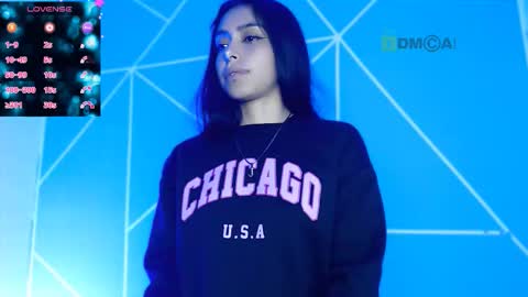 Snapshot of lilylouisee_ chatting on October 16, 10:11 pm Liliana louise online show from October 16, 10:11 pm