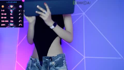 Liliana louise online show from November 28, 12:24 am