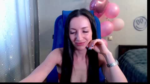 Snapshot of lilymellow chatting on January 27, 8:51 am Lily online show from January 27, 8:51 am