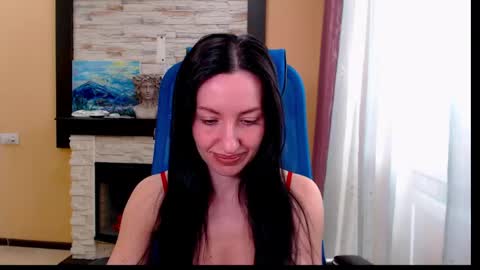 Snapshot of lilymellow chatting on March 5, 9:27 am Lily online show from March 5, 9:27 am