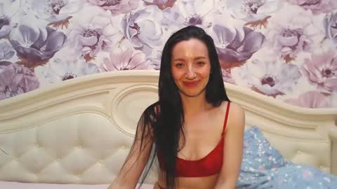 Snapshot of lilymellow chatting on March 8, 6:16 pm Lily online show from March 8, 6:16 pm