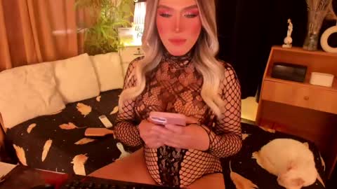 IM YOUR TRUE GODESS Lilymonstercock online show from June 6, 2:49 am