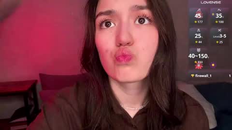 Lily online show from April 27, 3:21 pm