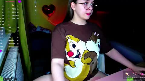 Lily online show from February 28, 9:27 pm