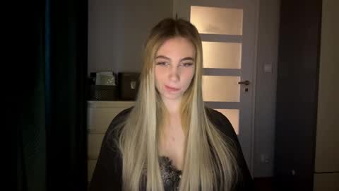 Lily online show from April 2, 5:43 pm