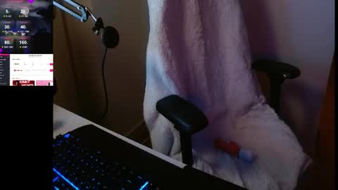 Snapshot of lilythrone chatting on November 24, 8:58 am Lily Rone online show from November 24, 8:58 am