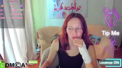 Hi Im Lily online show from June 16, 8:06 am