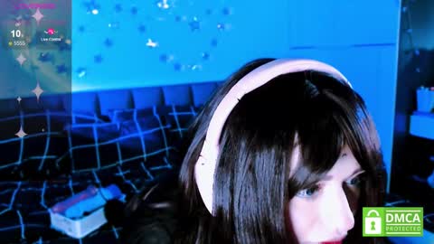 Snapshot of lina2d_tyan chatting on December 9, 8:11 am Lina2D tyan online show from December 9, 8:11 am