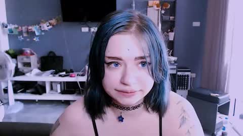 Snapshot of lina2d_tyan chatting on October 16, 7:53 am Lina2D tyan online show from October 16, 7:53 am