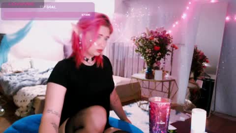 Snapshot of lina2d_tyan chatting on April 27, 11:30 am Lina2D tyan online show from April 27, 11:30 am