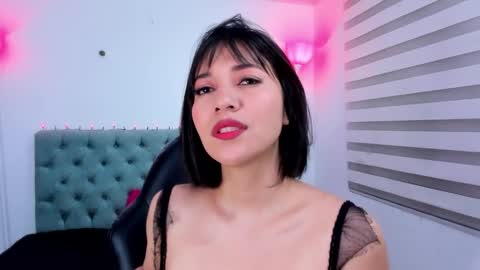  Lina Bedoya  online show from January 21, 11:46 am