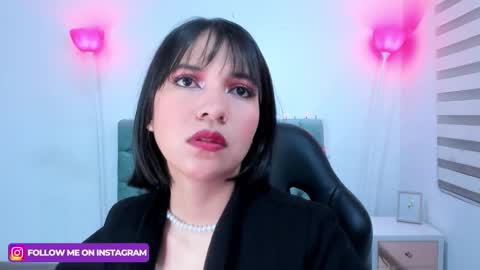  Lina Bedoya  online show from February 4, 11:38 am