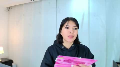  Lina Bedoya  online show from October 10, 11:31 am