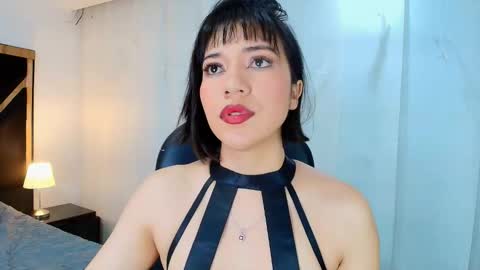  Lina Bedoya  online show from March 28, 11:32 am