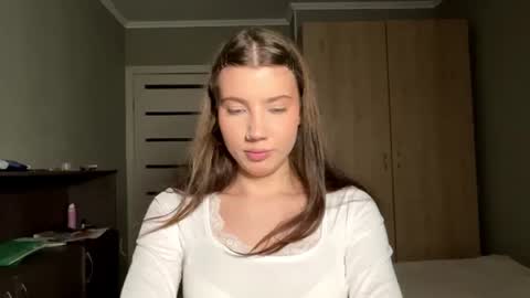 Snapshot of lina_bliss chatting on July 21, 4:42 pm Lina online show from July 21, 4:42 pm