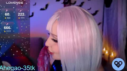 Snapshot of lina_diva chatting on November 5, 9:59 pm Hey im Lina Ur cosplay waifu online show from November 5, 9:59 pm