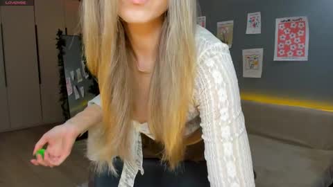 Lina online show from February 27, 1:22 pm