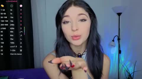 Snapshot of lina_leum chatting on December 4, 6:34 am Lina online show from December 4, 6:34 am