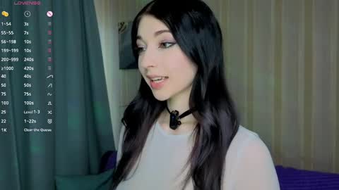 Lina online show from April 29, 2:32 pm