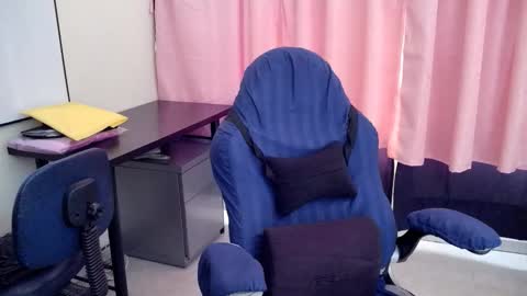 Snapshot of lina_maria99 chatting on December 20, 6:15 pm Lina Mara99 online show from December 20, 6:15 pm