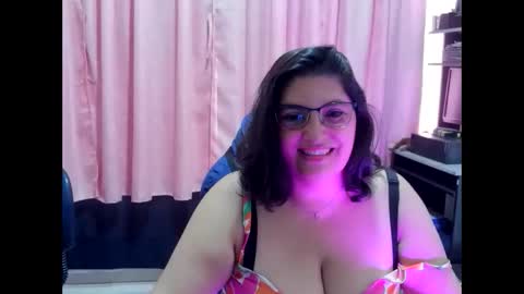 Snapshot of lina_maria99 chatting on January 18, 9:07 pm Lina Mara99 online show from January 18, 9:07 pm