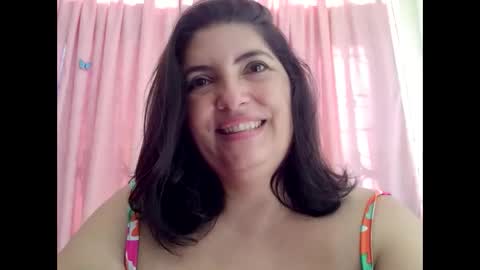Snapshot of lina_maria99 chatting on February 28, 1:01 pm Lina Mara99 online show from February 28, 1:01 pm