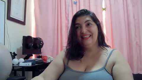 Snapshot of lina_maria99 chatting on March 23, 4:22 pm Lina Mara99 online show from March 23, 4:22 pm