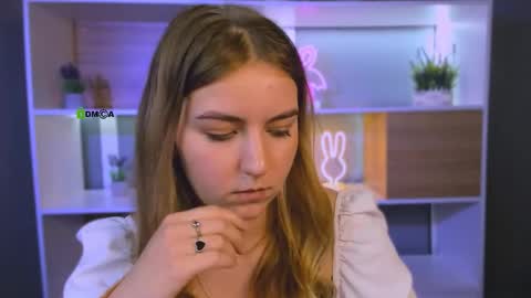 lina_moone online show from April 25, 1:41 pm