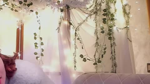 Snapshot of lina_n_kitty chatting on January 23, 4:26 pm Lina - online show from January 23, 4:26 pm