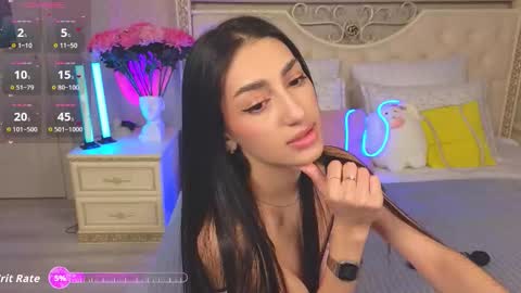 Lina Robbins  online show from February 16, 2:40 am