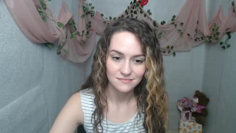 Snapshot of lina_star_s chatting on December 26, 10:26 am Lina online show from December 26, 10:26 am