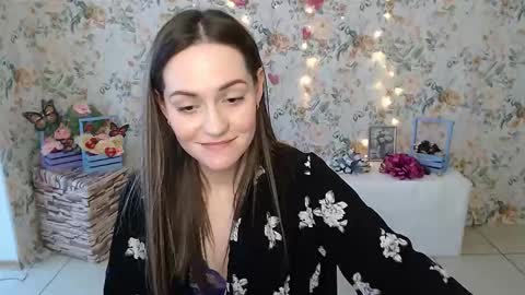 Snapshot of lina_star_s chatting on February 20, 9:55 am Lina online show from February 20, 9:55 am