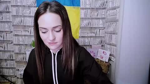 Snapshot of lina_star_s chatting on September 30, 5:45 am Lina online show from September 30, 5:45 am