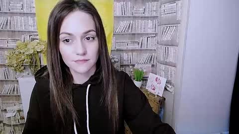 Snapshot of lina_star_s chatting on October 13, 5:29 am Lina online show from October 13, 5:29 am