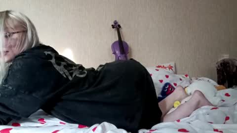 lina_sun1 online show from May 31, 3:30 pm