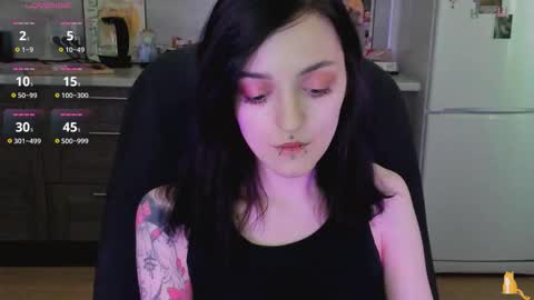 Lina 3  1715622743 online show from October 10, 8:35 am