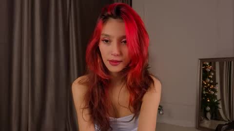 Lina online show from January 7, 5:04 pm