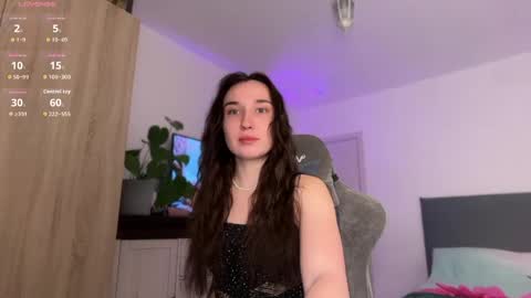 Lina online show from April 18, 6:12 pm