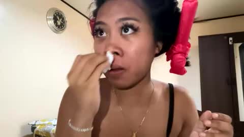 Snapshot of linadebie chatting on November 17, 6:41 am LinaDebie online show from November 17, 6:41 am