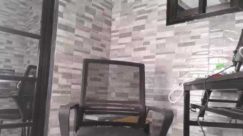 Snapshot of linadebie chatting on December 2, 10:20 am LinaDebie online show from December 2, 10:20 am