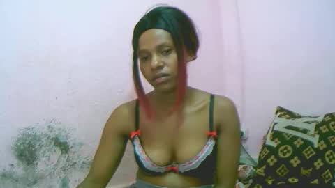 linah1123 online show from December 21, 12:07 am