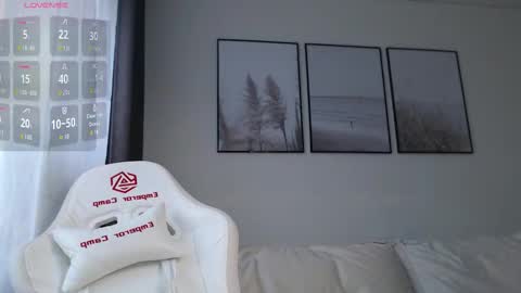 Snapshot of linaland2023 chatting on October 5, 8:23 am Lina online show from October 5, 8:23 am