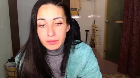 LinaLivee online show from October 24, 9:55 pm