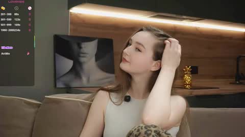 Lina online show from November 18, 6:23 pm