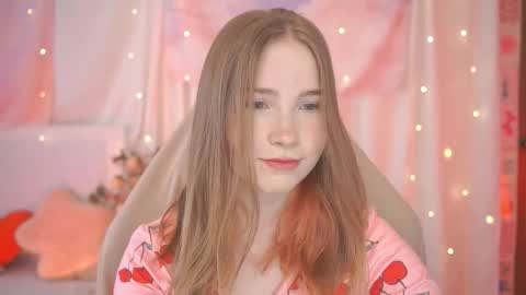 Lina online show from March 6, 4:09 am