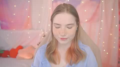 Lina online show from March 9, 3:32 am