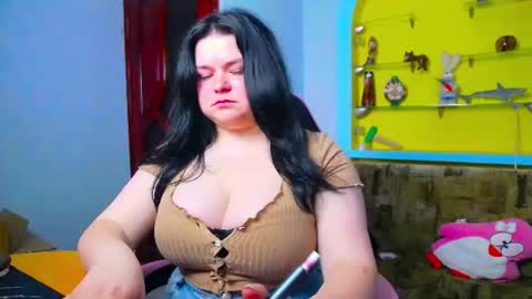 Lina online show from June 25, 6:51 am